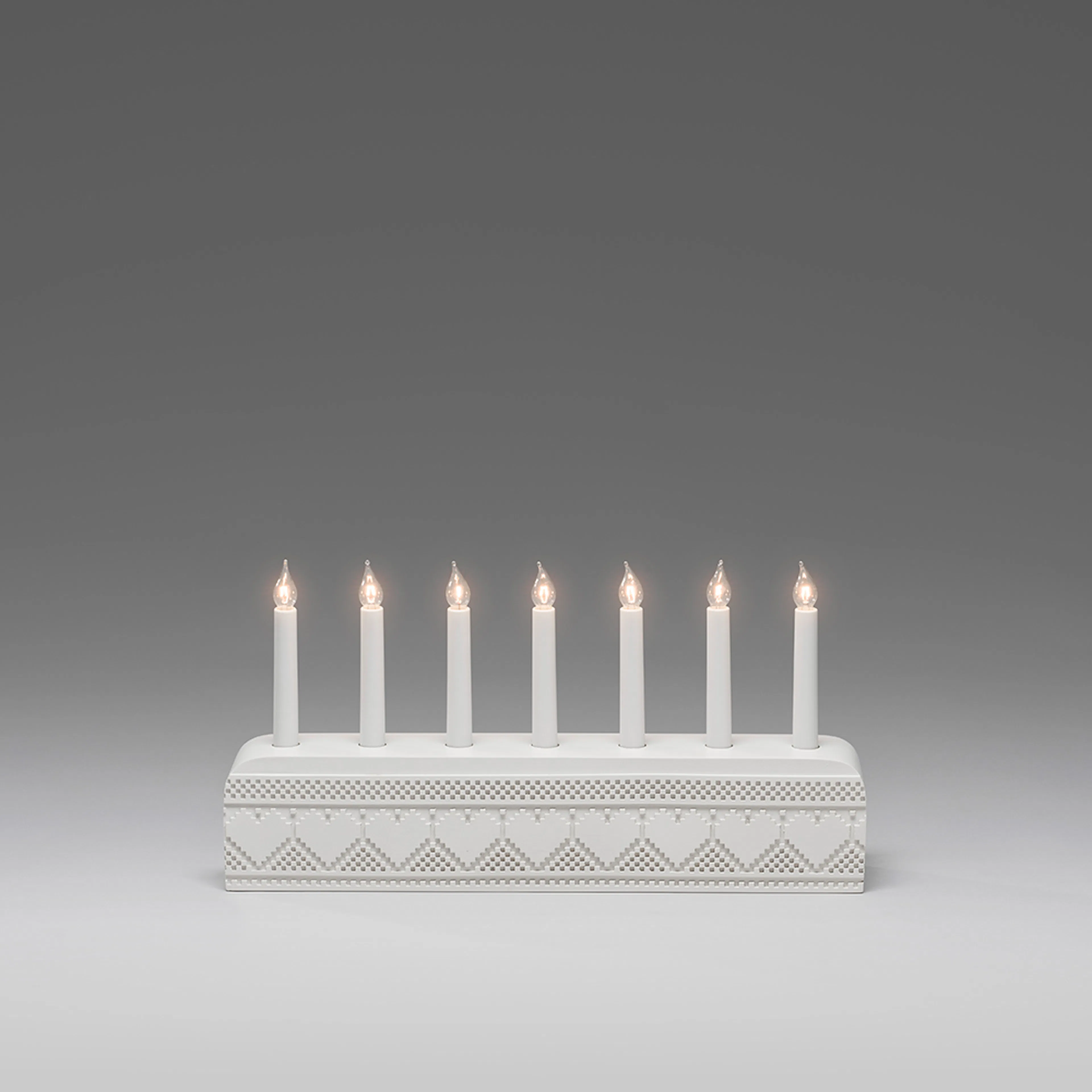 Adventsljusstake Gnosjö Konstsmide 7L Hjärtan Twisted Tip