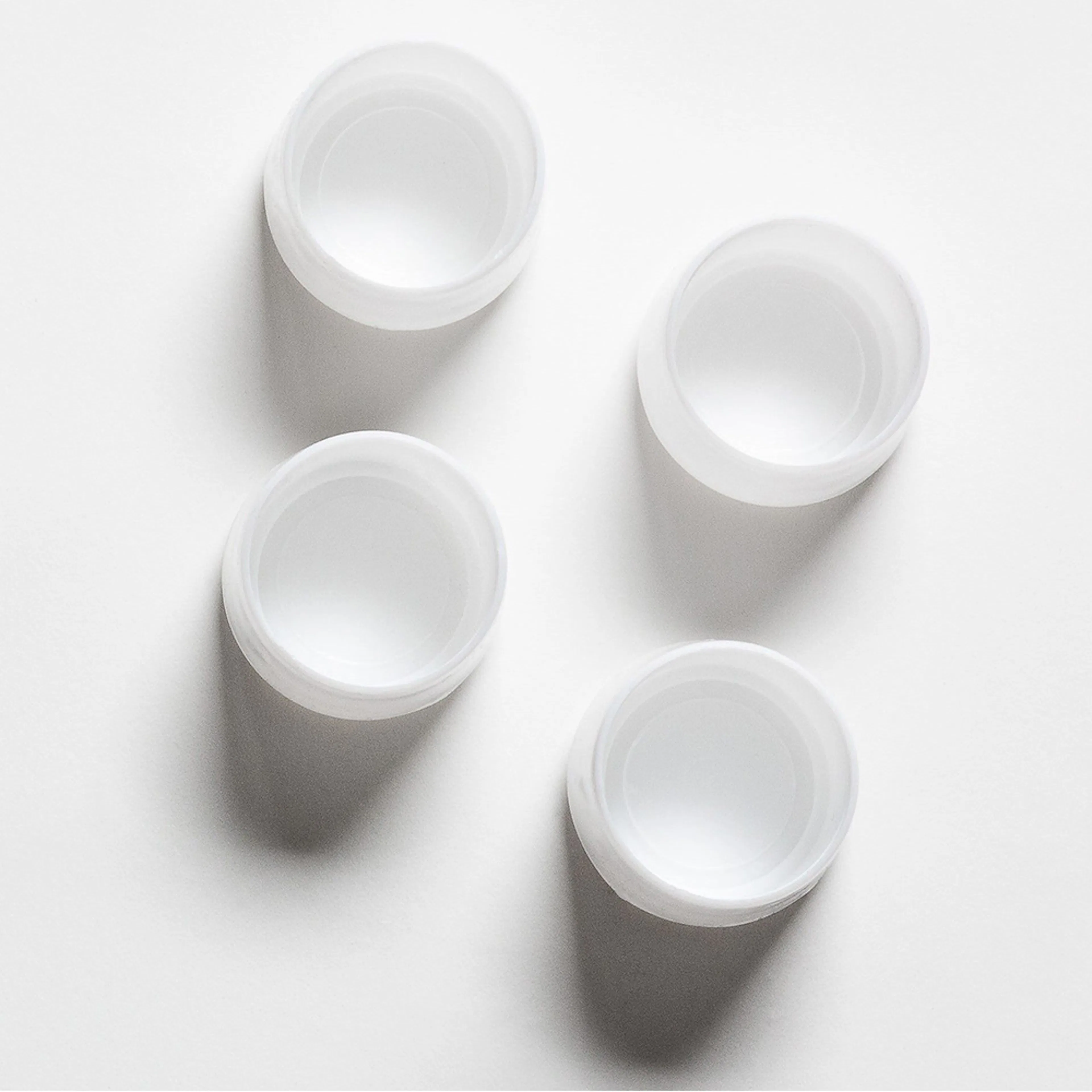 Plastfötter Varax till Suvi Utomhus