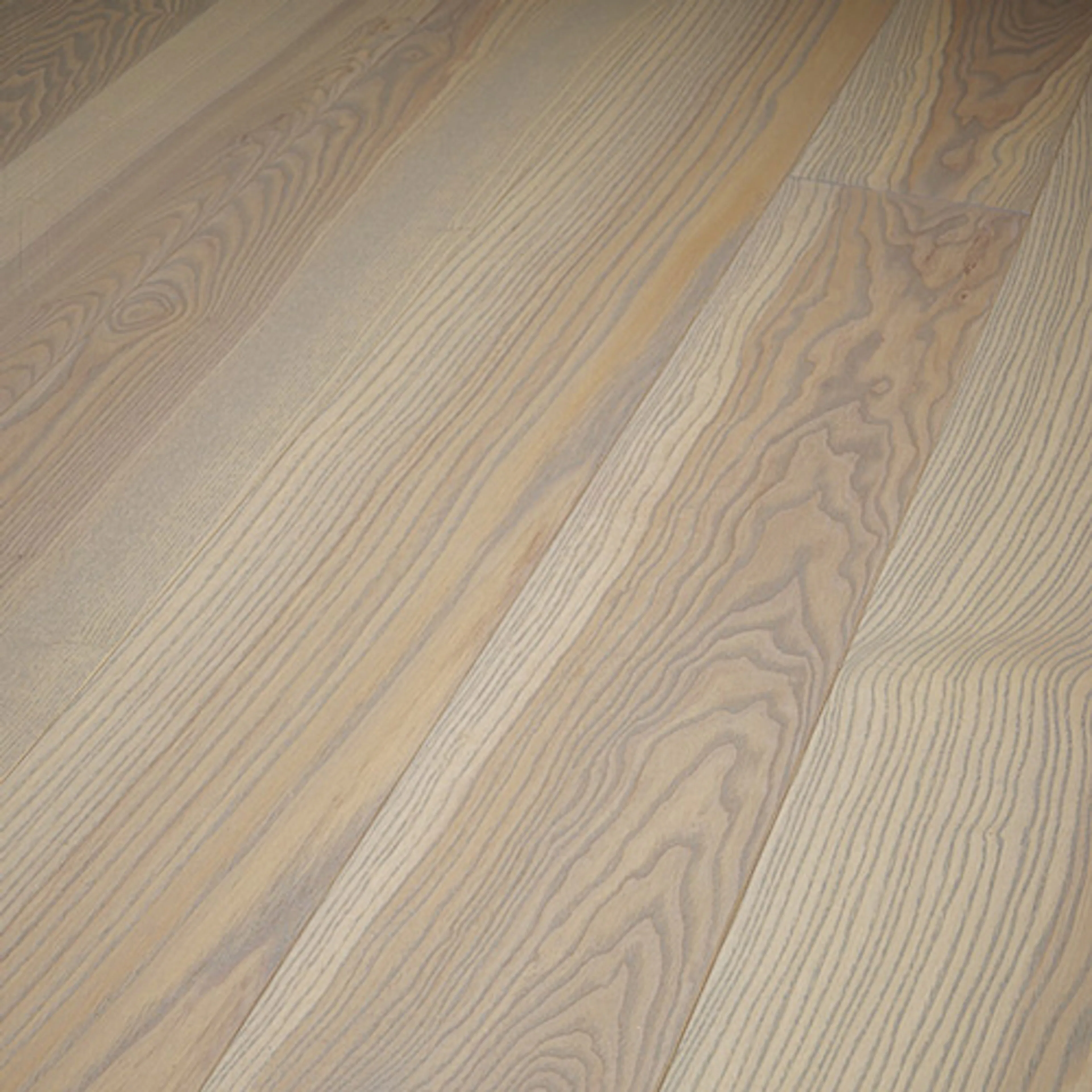 Massivt Trägolv NoblesseAsh Titan