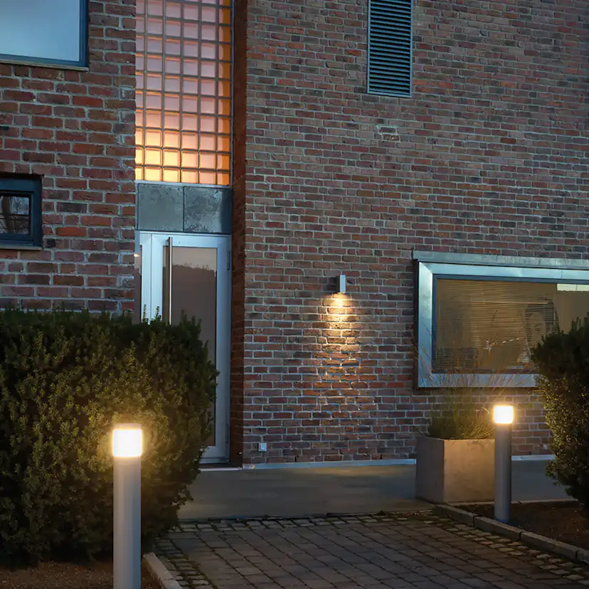 Pollare Norlys Lillesand 2330