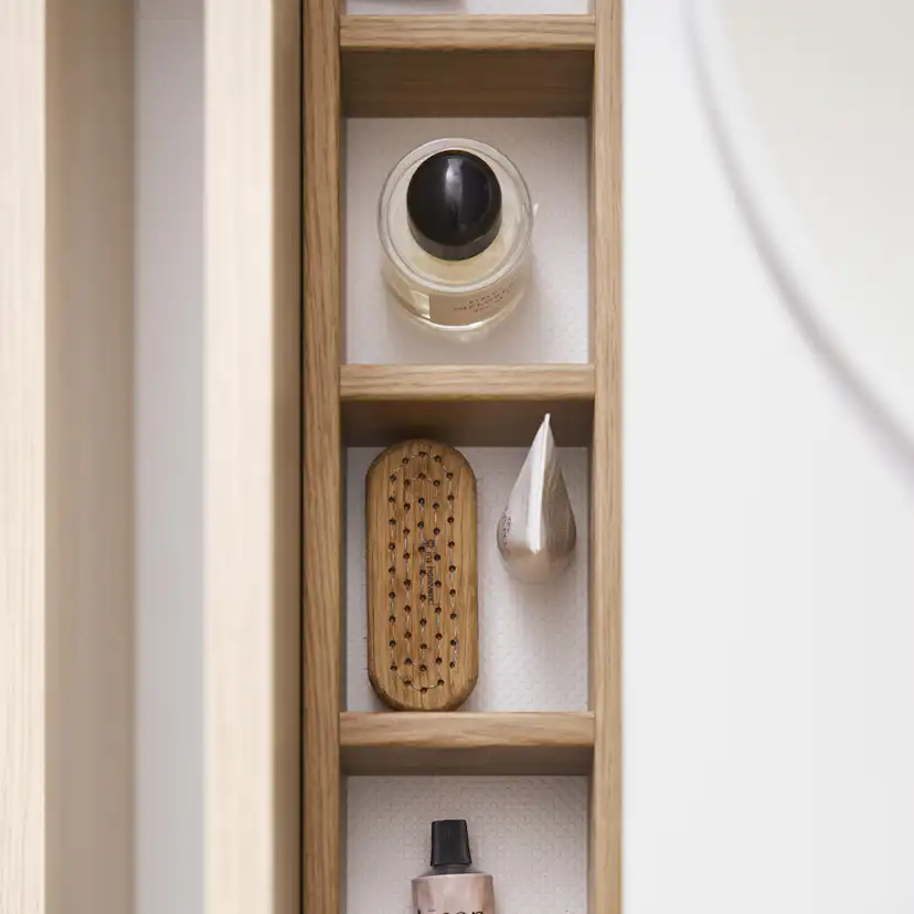 Möbelpaket Miller Badrum New York med Bloc Tvättställ och Ambient Spegel