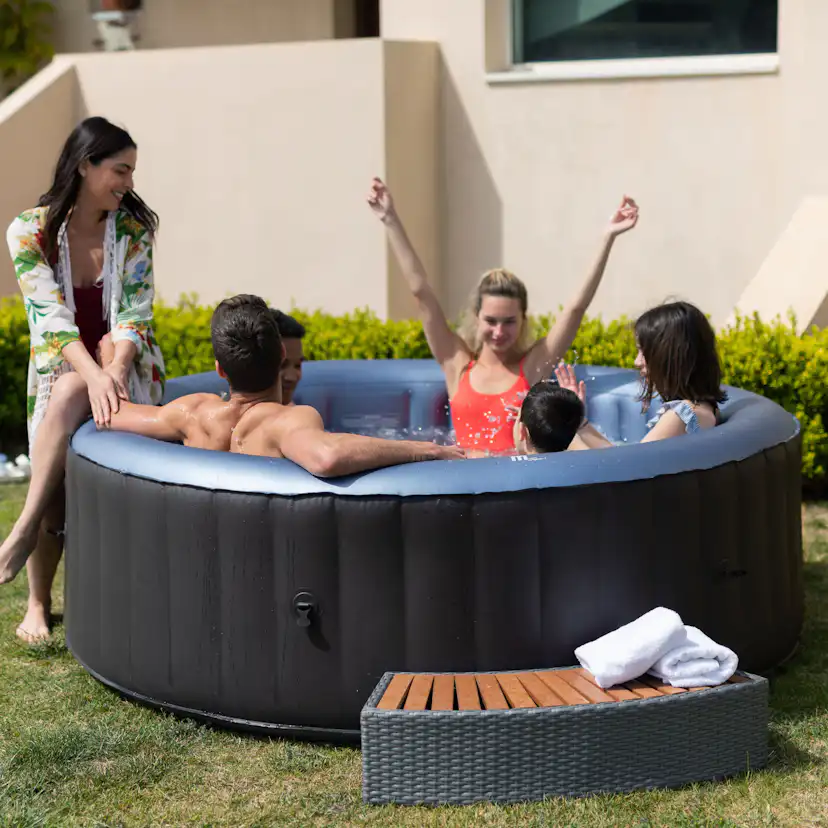 Uppblåsbart Spabad Mspa Bergen C-BE082 Comfort för 8 Personer