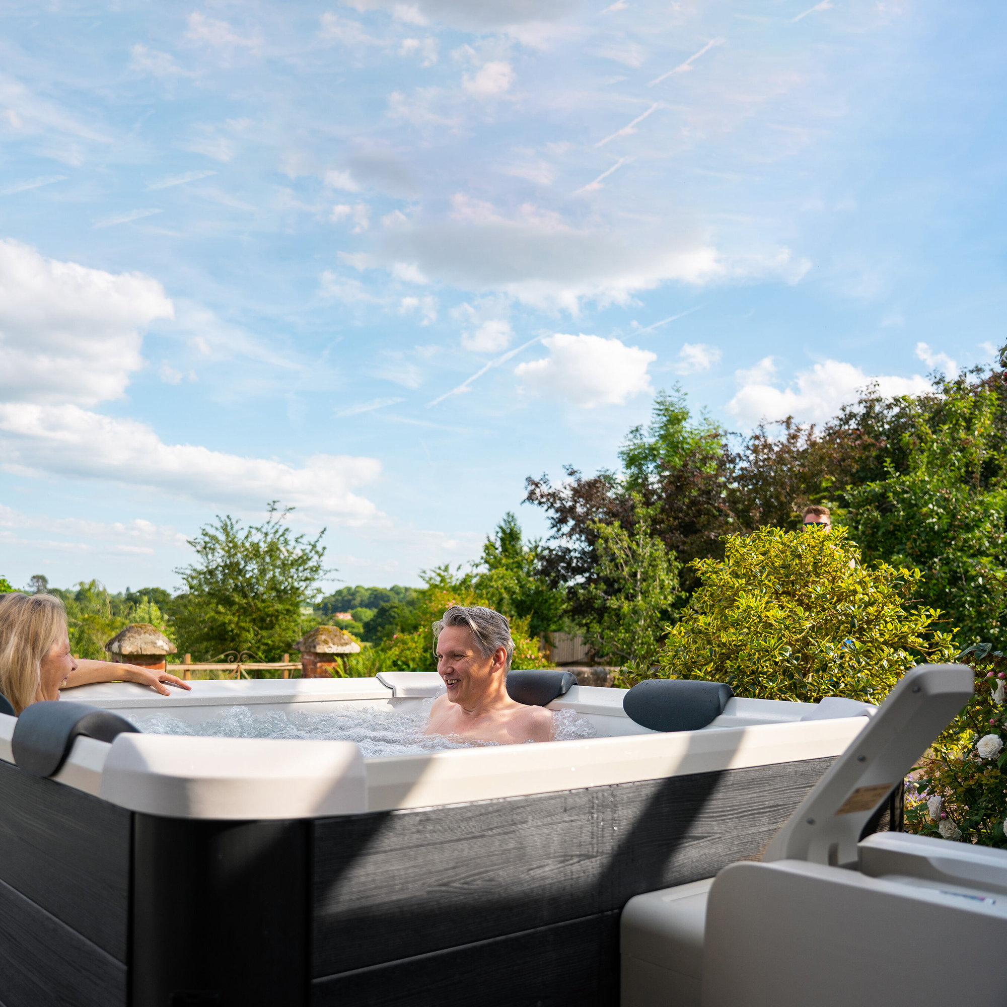 Spabad MSpa Oslo Frame Plus XL Aero med Lock