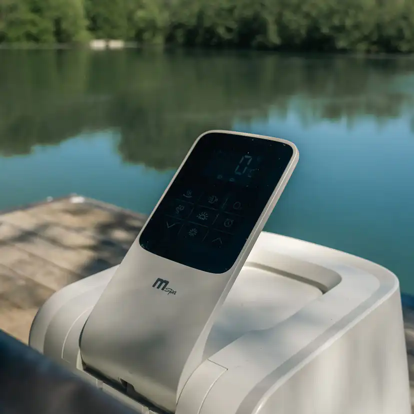 Utespa Mspa Frame Oslo 120 Jets Utomhus Spabad för 4 Personer med LED-Belysning