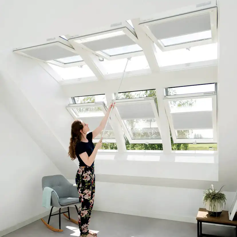 Takfönster Fakro Pivåhängt 2-Glas Lagerfört
