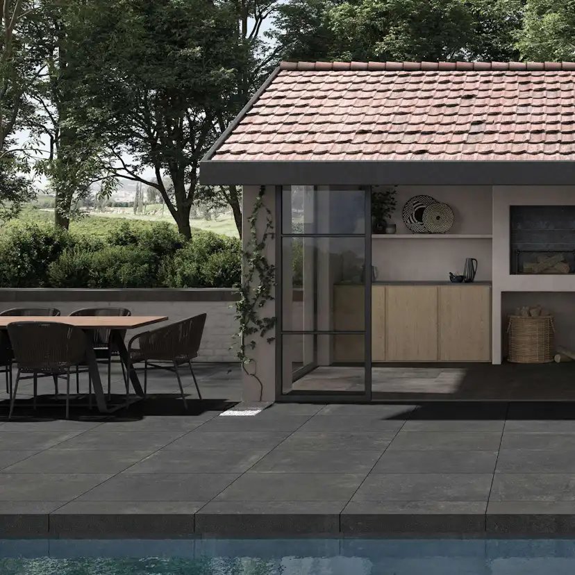 Uteklinker Pronto Klinkerdäck Antique Nuit Carved 80x180 cm