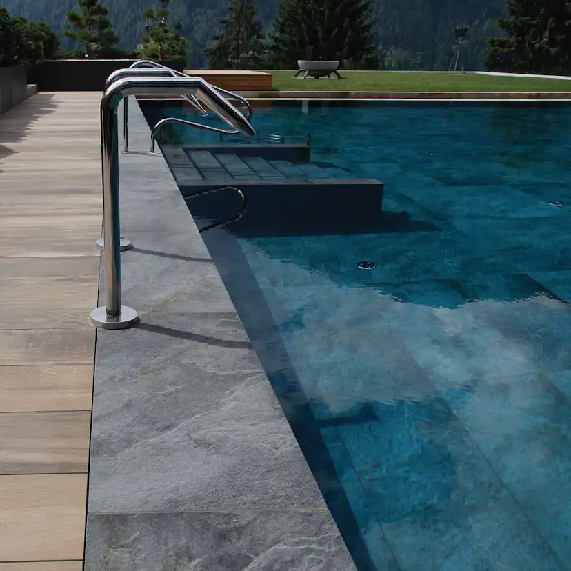 Uteklinker Pronto Klinkerdäck Grotta Silver Black 60x120 cm