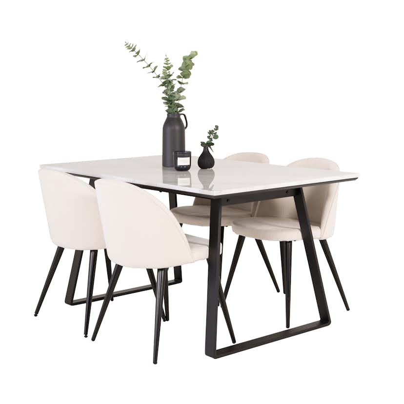 Matgrupp Venture Home Estelle 140 med 4 Valentina Stolar ManchEstelle