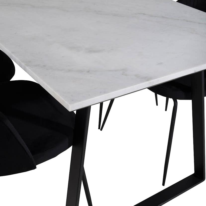 Matgrupp Venture Home Estelle 140 med 4 Wrigley Stolar