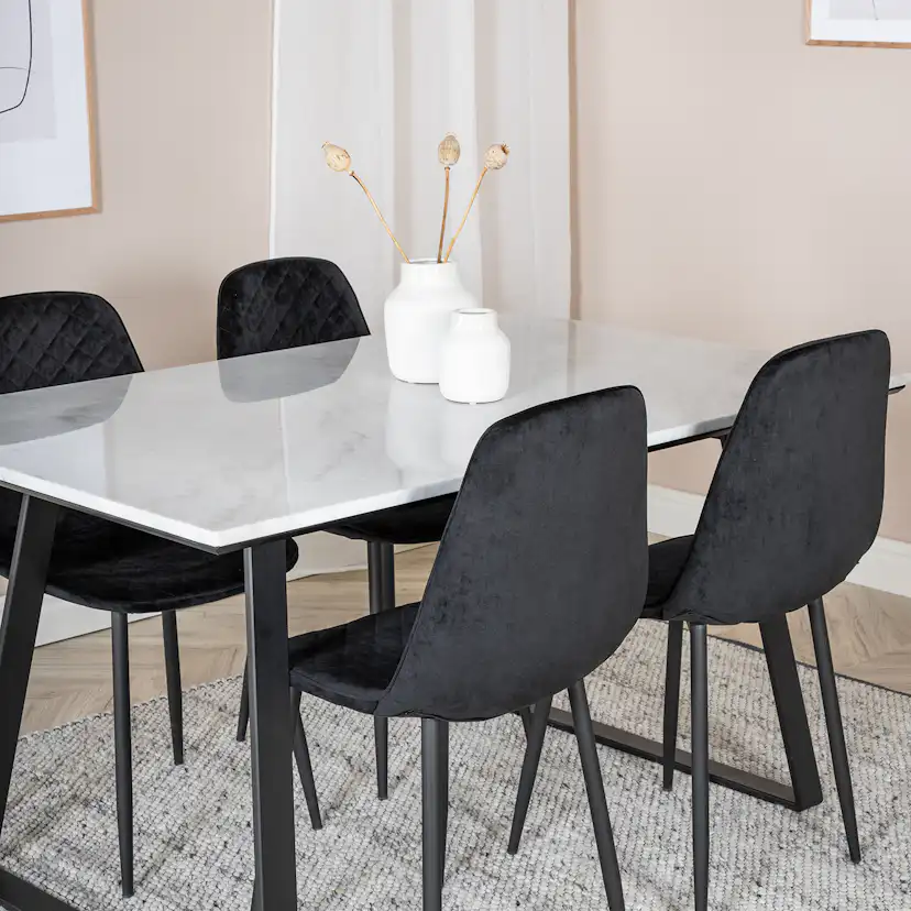Matgrupp Venture Home Estelle 140 med 4 Phoi Stolar