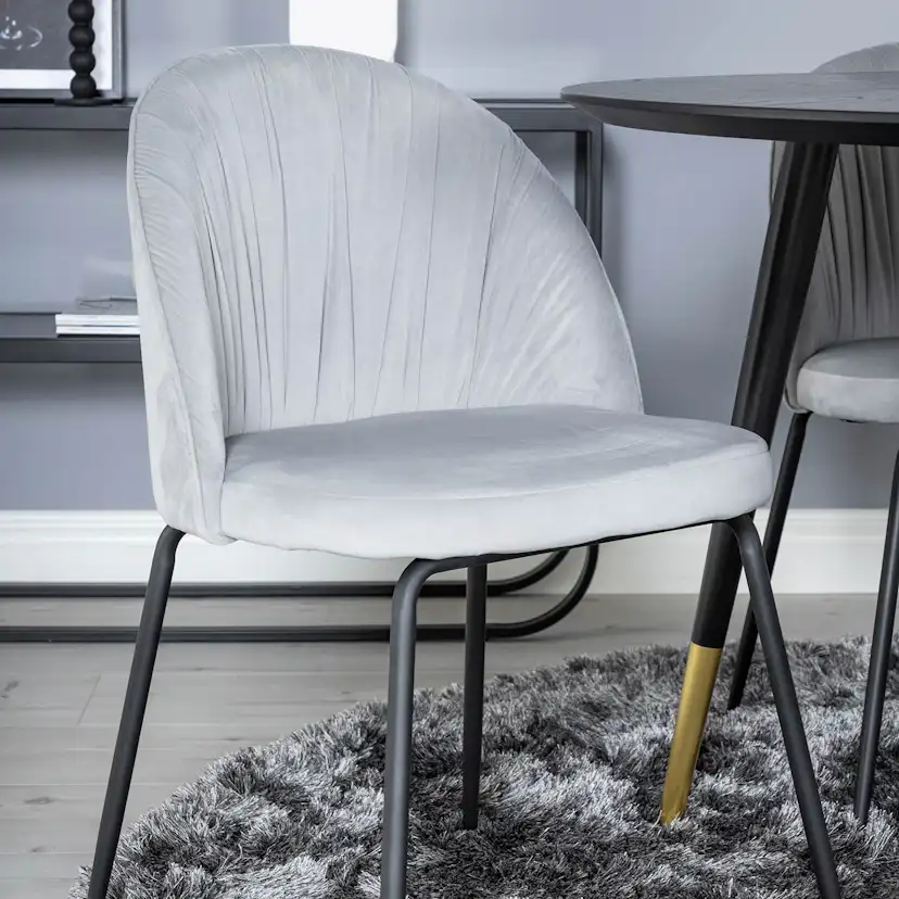 Matgrupp Venture Home Dipp Ø115 cm med 4 Wrinkles Stolar