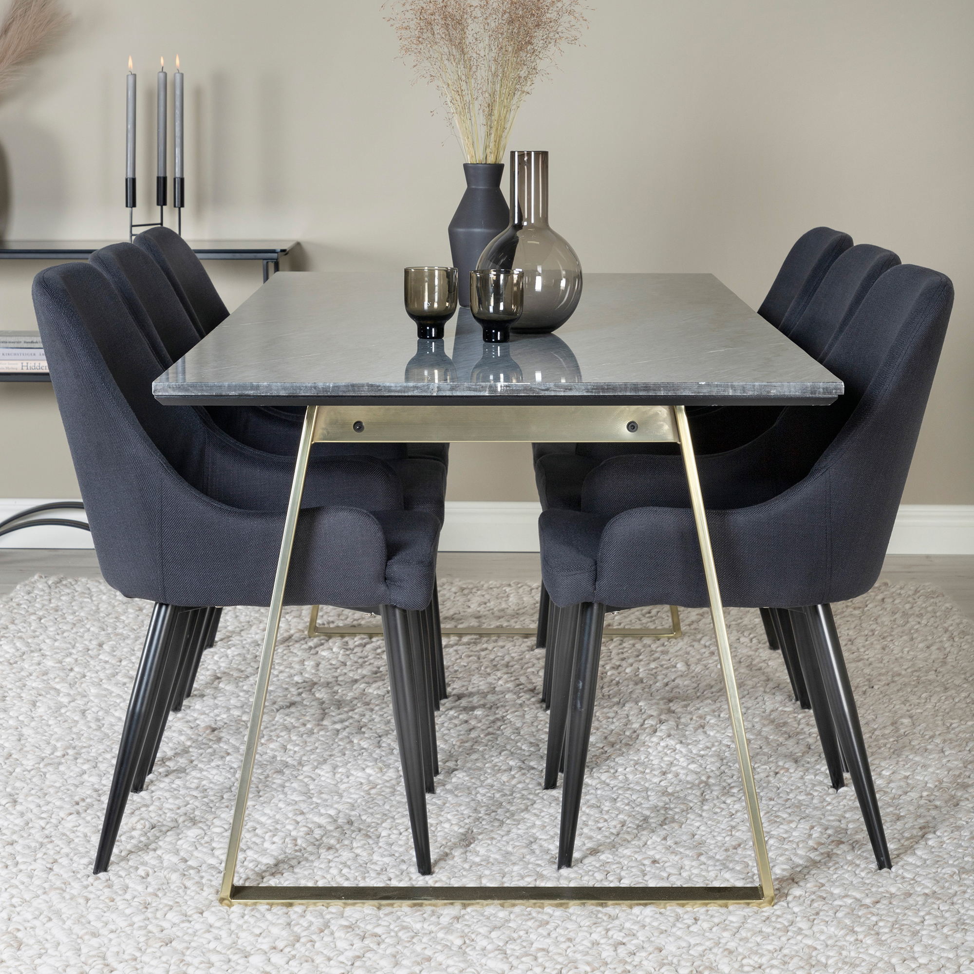 Matgrupp Venture Home Estelle med 6 Plake Fåtöljer PolyEstelletyg