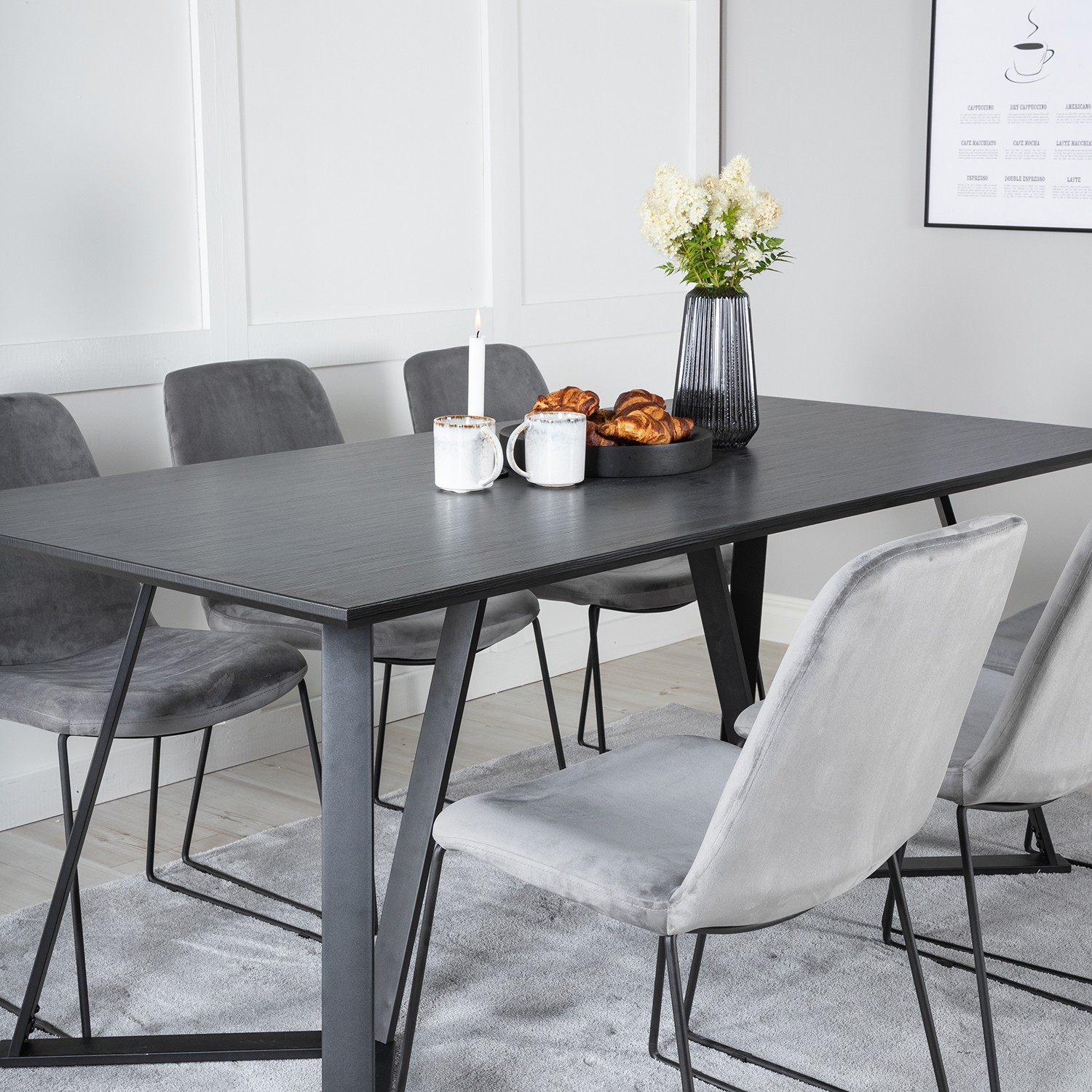 Matgrupp Venture Home Madde med 6 Muscot Stolar Sammet