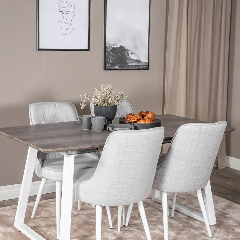 Matgrupp Venture Home Ina med 4 Vera Stolar Polyestertyg