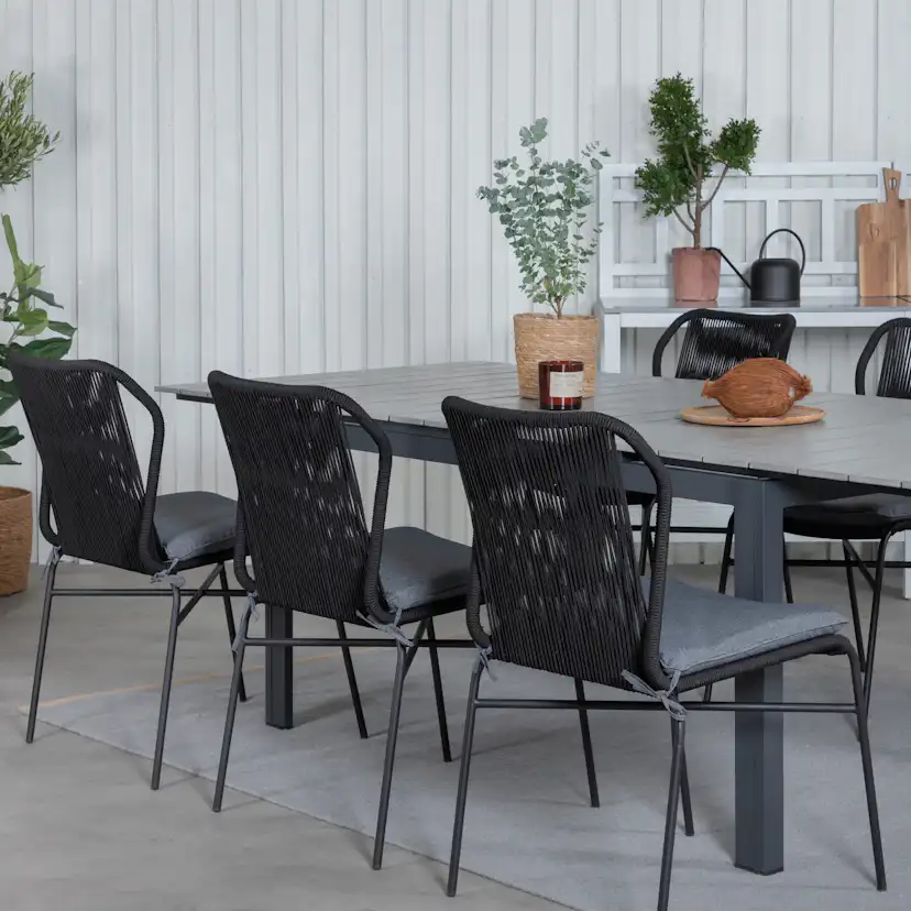 Matgrupp Venture Home Lova 224 med 6 Jefferson Stapelbara Matstolar