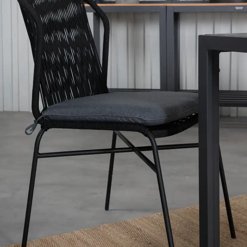 Matgrupp Utomhus Venture Home Bront med 6 Jefferson Stapelbara Trädgårdsstolar