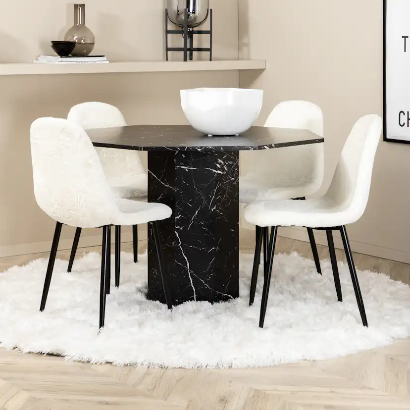 Matgrupp Venture Home Monte Carlo med 4 Pobbie Stolar