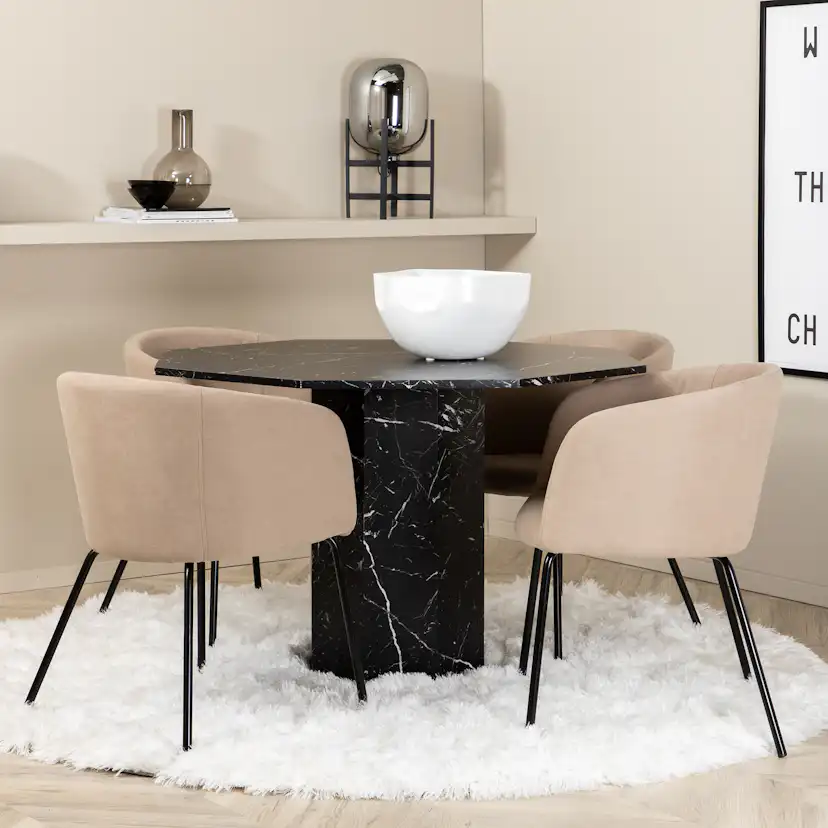 Matgrupp Venture Home Monte Carlo med 4 Bergen Stolar