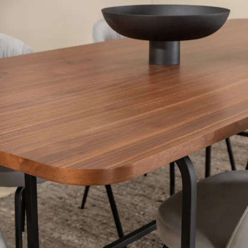 Matgrupp Venture Home Chicago med 6 Wrigley Stolar