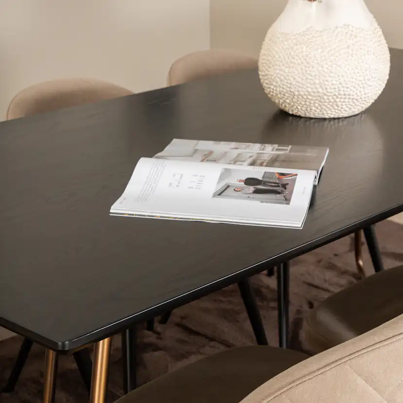 Matgrupp Venture Home Annika med 6 Valentina Stitcthes Stolar