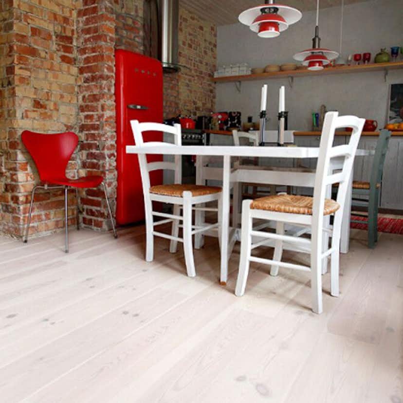 Parkettgolv Rappgo Furu 14x180x2200mm Vitvax