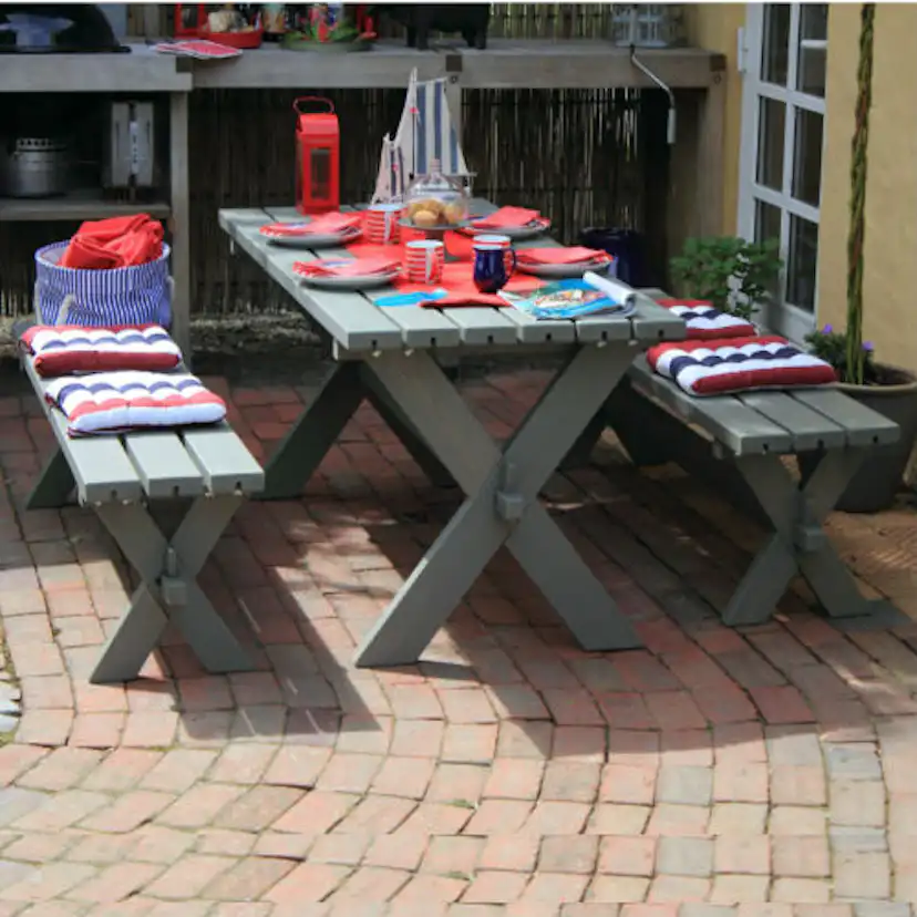 Trädgårdsmöbel PLUS Nostalgi Grå Bänkgrupp i Furu