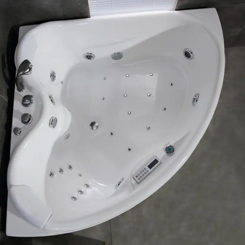 Bubbelbadkar Swebad Tylösand