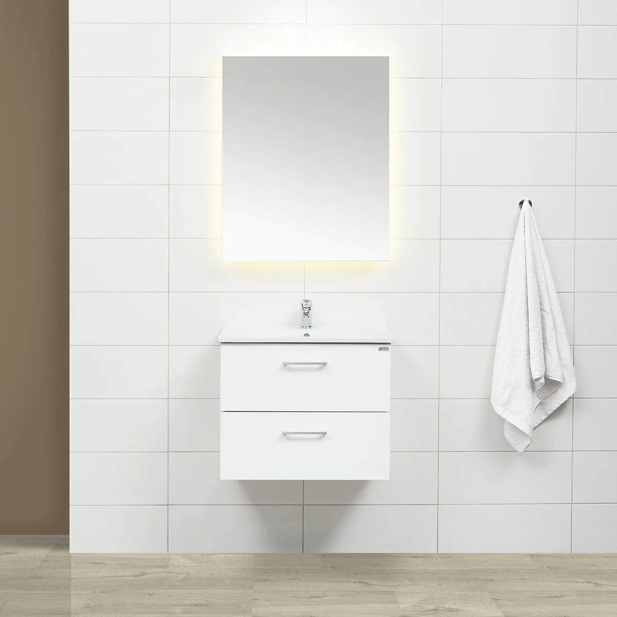 Möbelpaket 4AQUA Slim Vit 60 med Lådor och Spegel Luna LED