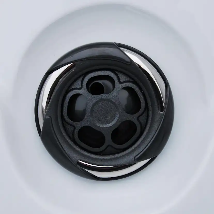 Utespa DenForm Spacious 75 Jets Spabad för 5 Personer