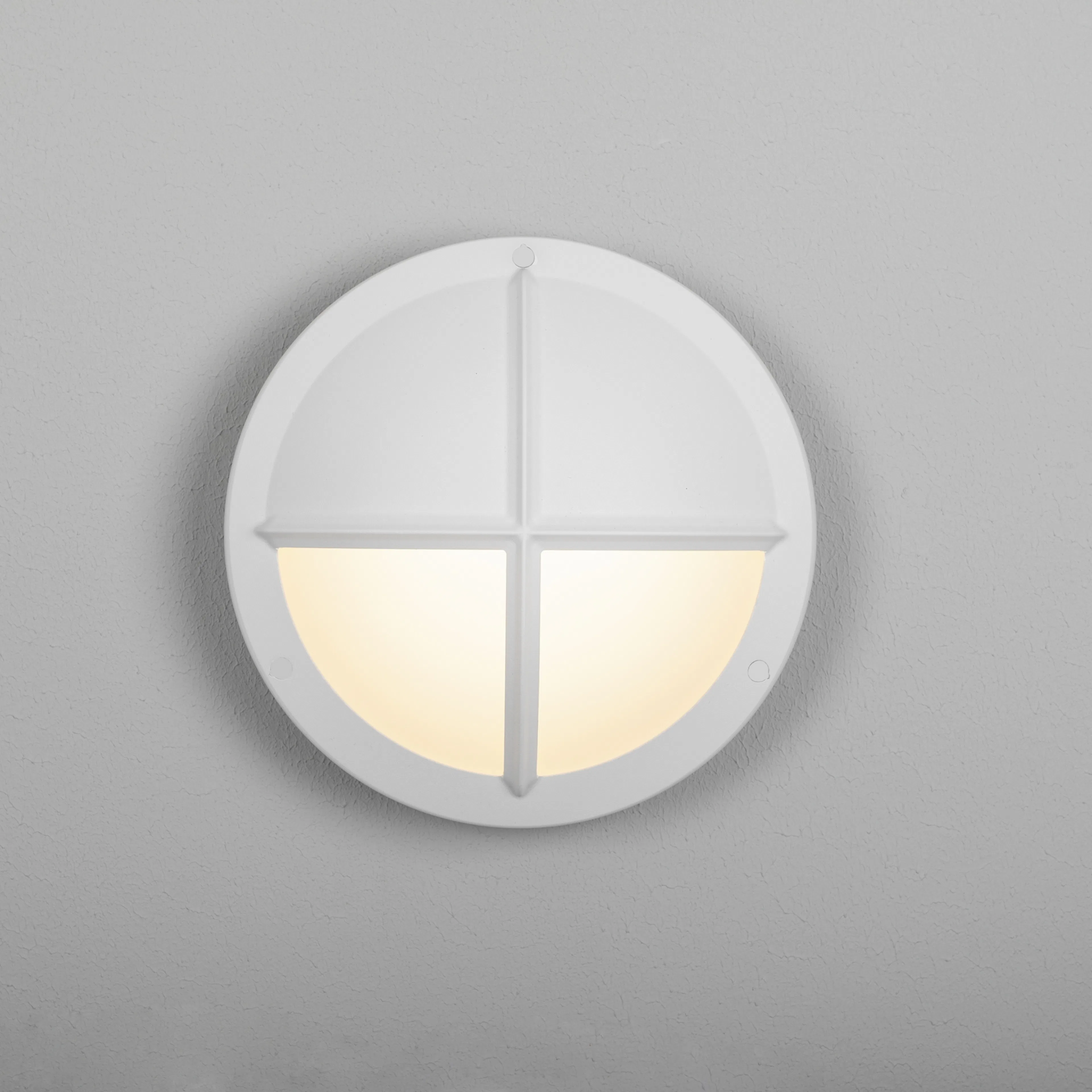 Väggarmatur Hide-a-lite Moon Public Cross II IK10