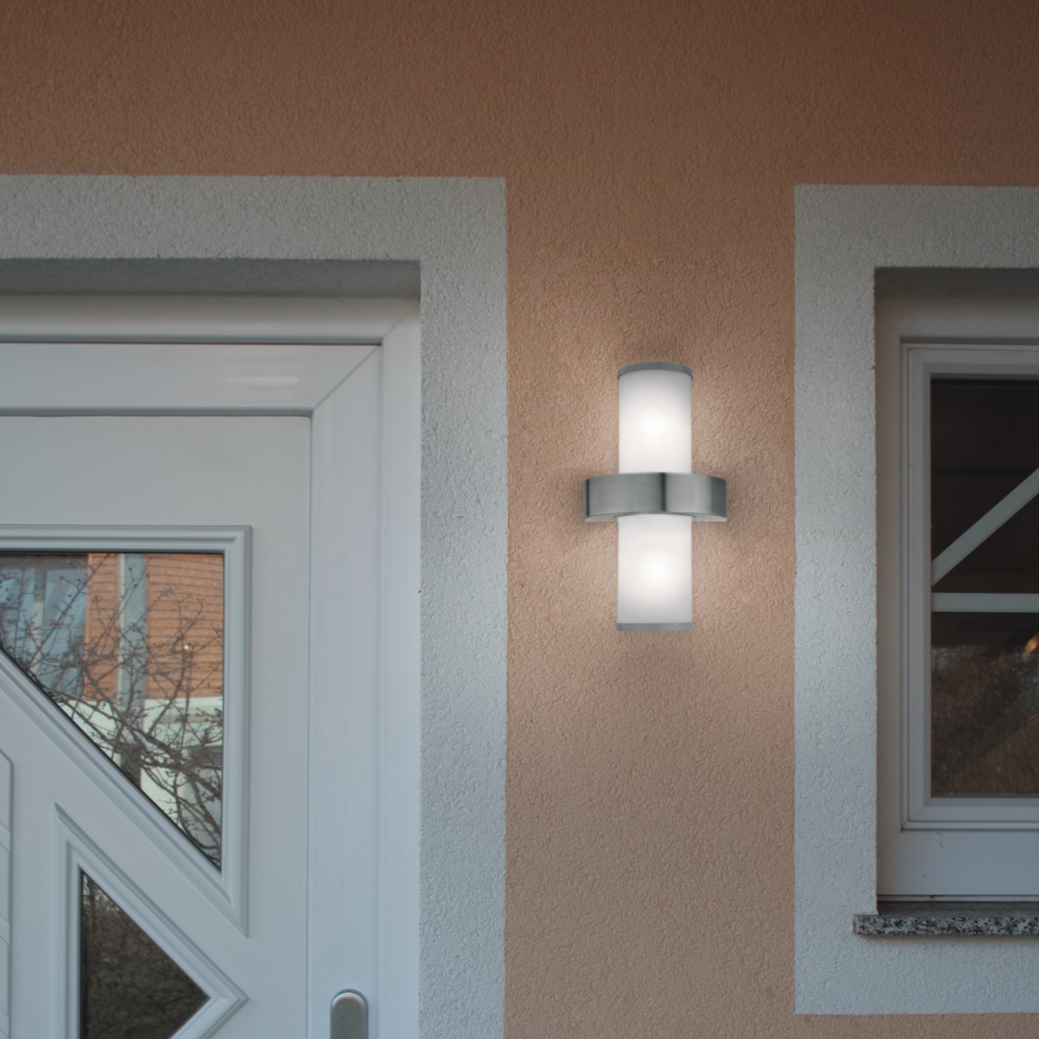 Vägglampa Eglo Beverly