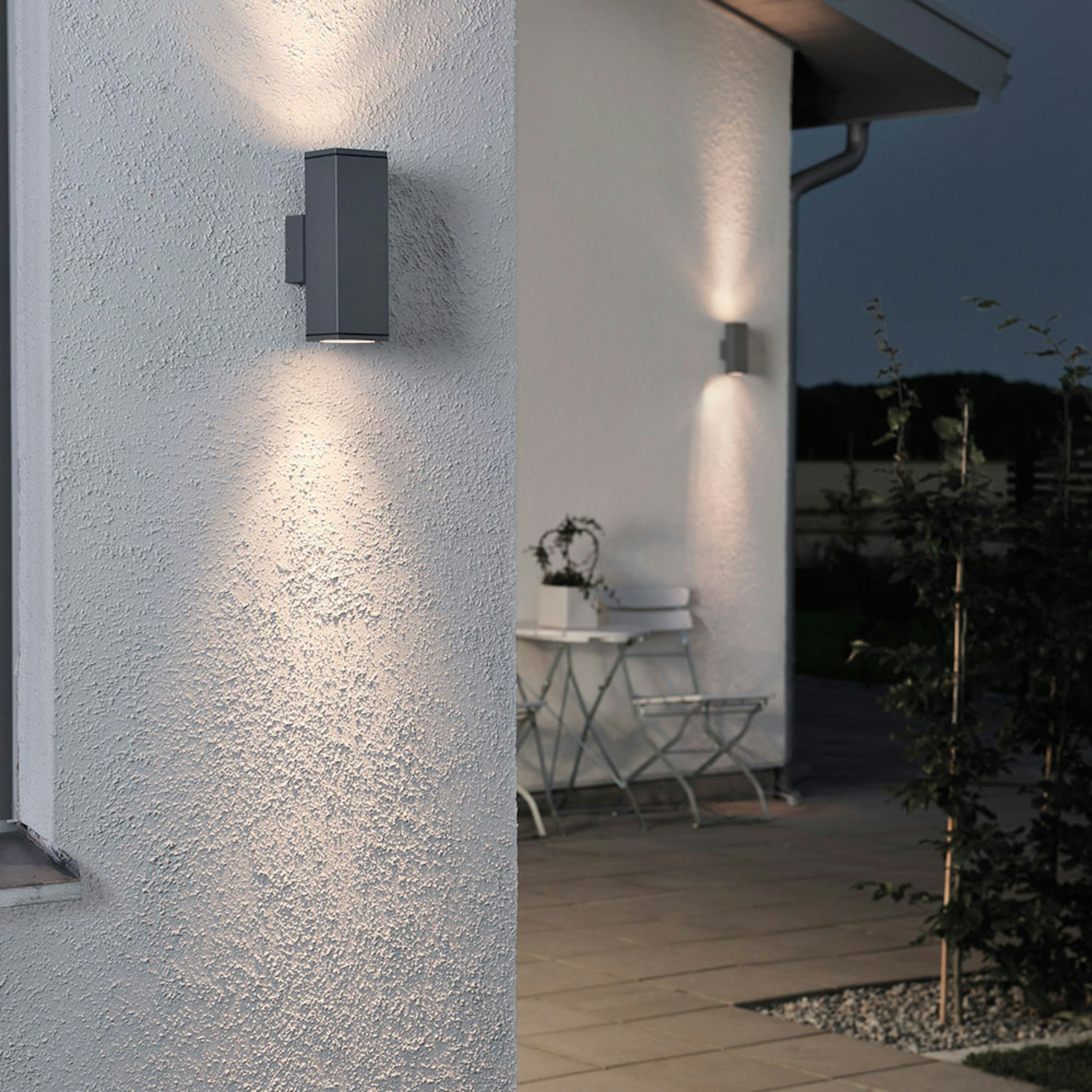 Vägglykta Gnosjö Konstsmide Monza Upp/ned Kvadratisk GU10 Mörkgrå