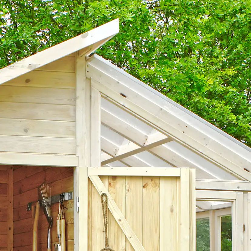Växthus PLUS Obehandlad Furu med Förråd & Härdat Glas, 6,6 m²